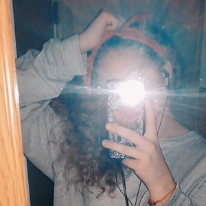 Meet your Posher, Ye